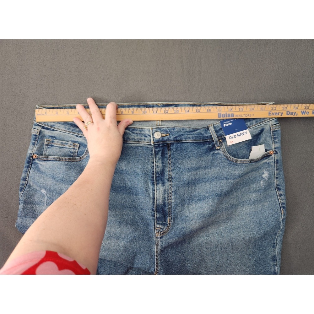 Old Navy Higher High-Rise Flare Jeans Plus Sz 24 Blue Denim Boho Festival NWT - Picture 4 of 13